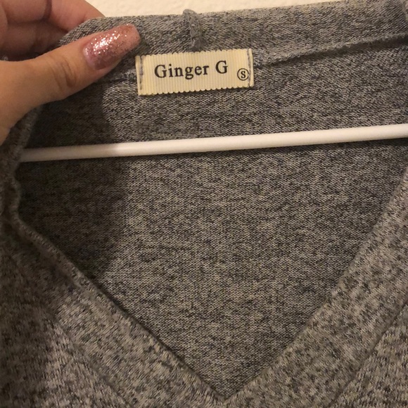 Gray pullover sweater 🔥 - Picture 2 of 4